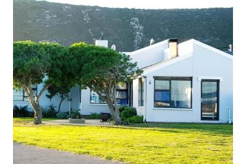4 On Hoffman Seaview Guest house, Agulhas - 2