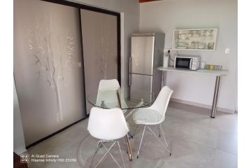 4 on Verbena Apartment, Boksburg - 3