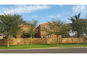 4 YOU ACCOMMODATION Guest house, Centurion - 3