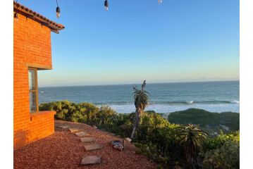 4 Zwaan Guest house, Jeffreys Bay - 1