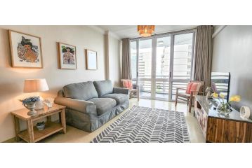 401 Lighthouse Mall Apartment, Durban - 2