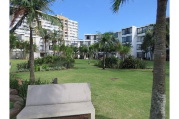 413 BREAKERS RESORT UMHLANGA Apartment, Durban - 3