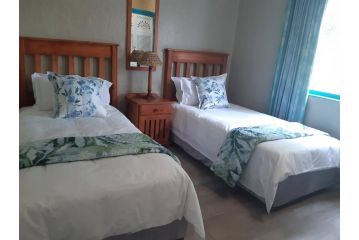 43 Montego Bay, Caribbean Estate Apartment, Port Edward - 2