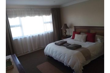 44 Golf Villa, Clarens - 5