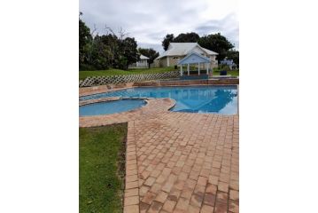 19 MONTEGO BAY CARIBBEAN Estate Apartment, Port Edward - 5