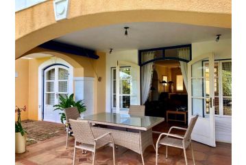19 MONTEGO BAY CARIBBEAN Estate Apartment, Port Edward - 2