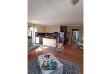 48 On Fairway Apartment, Langebaan - 3