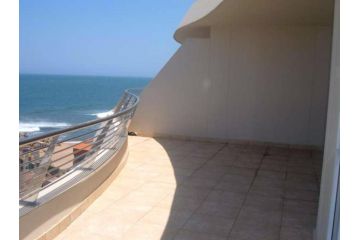 4A Sugar Beach 47 Apartment, Umdloti - 1