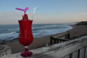 Frinton on Sea4 Apartment, Ballito - 2