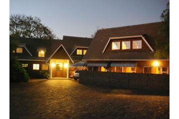 5 Crown Guesthouse Guest house, Johannesburg - 2