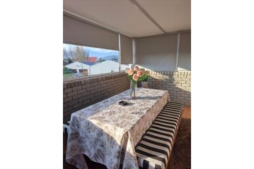 5 Kronen Close Apartment, Cape Town - 3