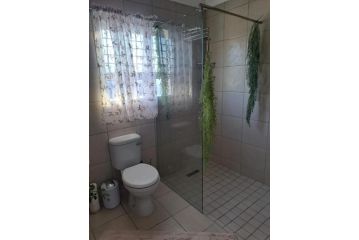 5 Kronen Close Apartment, Cape Town - 5