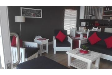 501 Beach Club Apartment, Mossel Bay - 5