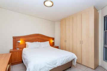 504 Greenmarket Place Apartment, Cape Town - 5