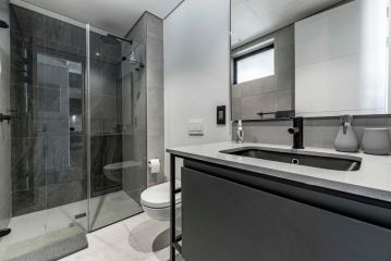 504 The Signature, De Waterkant Apartment, Cape Town - 3