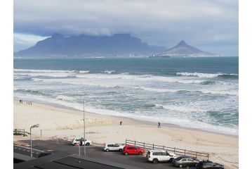 504 Witsand Apartment, Bloubergstrand - 1