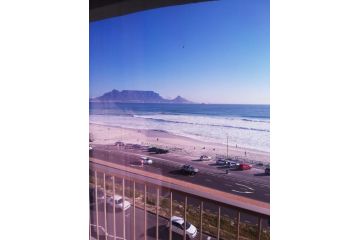 504 Witsand Apartment, Bloubergstrand - 2