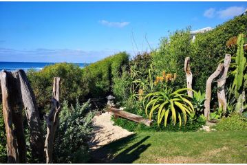 52 Albatros Apartment, Jeffreys Bay - 3