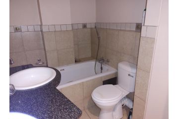 525 Mapungubwe hotel Apartment, Johannesburg - 5