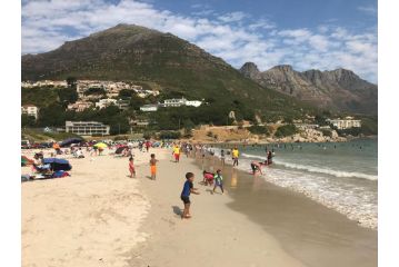 6 The Village, Hout Bay Apartment, Hout Bay - 2