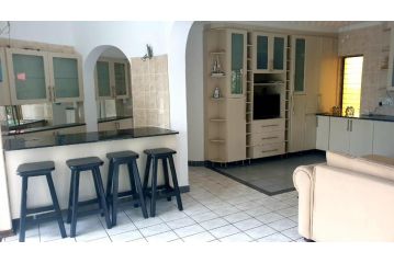 64 leonora holiday accommodation Apartment, Ballito - 5