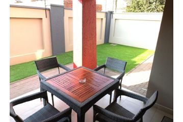 66 Dorp Street Apartment, Polokwane - 3