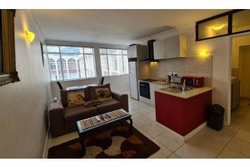 722 at 66 Keerom Street Apartment, Cape Town - 1
