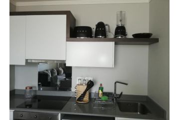 6th Floor Luxurious Masingita Apartment, Johannesburg - 4