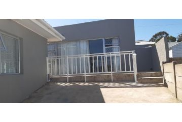 7 Diaz Apartment, Mossel Bay - 1