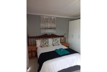 7 Diaz Apartment, Mossel Bay - 4