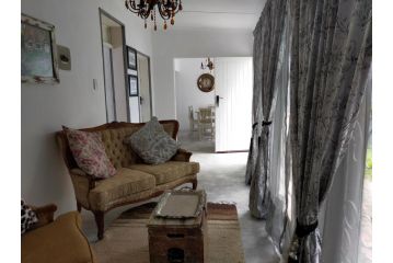 7-on-Burger Guest house, Polokwane - 5