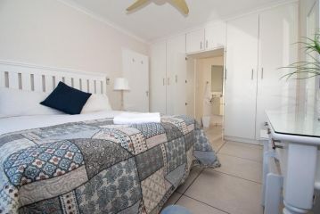 7 The Shades Umhlanga Apartment, Durban - 4