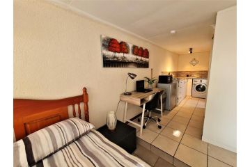 Walters Lane Apartment 1 Apartment, Cape Town - 1