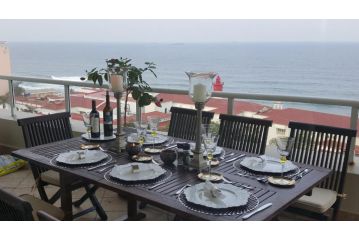 703 Oyster Schelles Apartment, Durban - 2