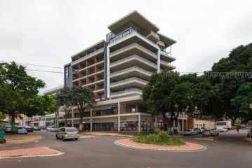 707 at 2SIX2 Florida Road by HostAgents Apartment, Durban - 2