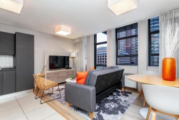 712 Fountain Suites Apartment, Cape Town - 1