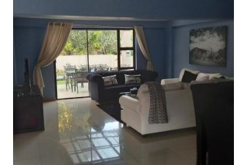 740 Leloko Apartment, Hartbeespoort - 1