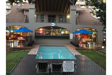 77 Grayston Apartment, Johannesburg - 1