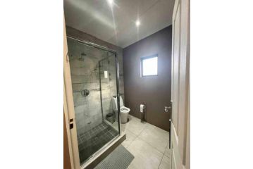 7th Heaven Apartment, Tugela Mouth - 5