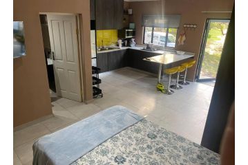 7th Heaven Apartment, Tugela Mouth - 4