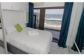 8 Bronze Beach Apartment, Durban - 2