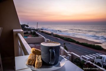 8 Waterfront Apartment, Umdloti - 2