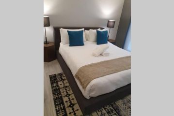 806 Umhlanga Arch - Amazing sea views + free WIFI Apartment, Durban - 1