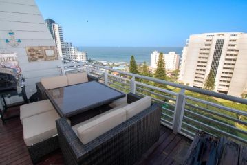 807 Lighthouse Mall Apartment, Durban - 2