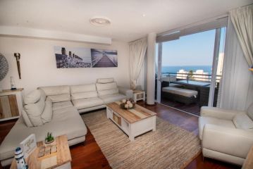 807 Lighthouse Mall Apartment, Durban - 1