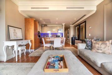 Unit Number 809 Cape Royale Luxury Apartment, Cape Town - 3