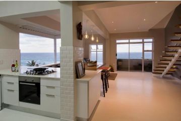 809 Umdloti Beach Resort Apartment, Umdloti - 4