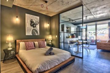 82B Wex Apartment, Cape Town - 3