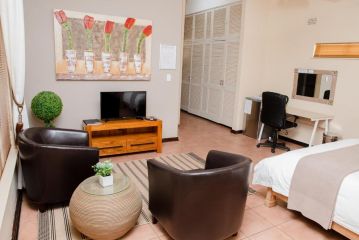 85 Ehmke Guesthouse Guest house, Nelspruit - 3