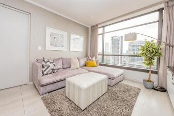 8th Floor, 2 Bedroom Apartment Luxury Masingita! Apartment, Johannesburg - 3